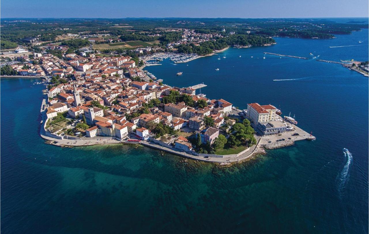 Awesome Home In Porec With House Sea View Buitenkant foto